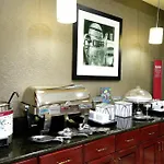Hampton Inn And Suites Of Lamar